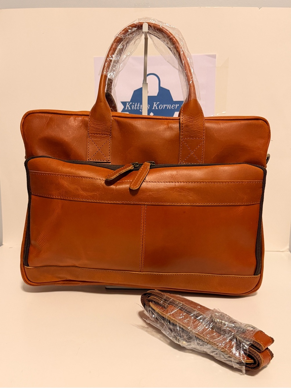 NWOT VC Vintage Couture Leather Briefcase Bag-Light Brown